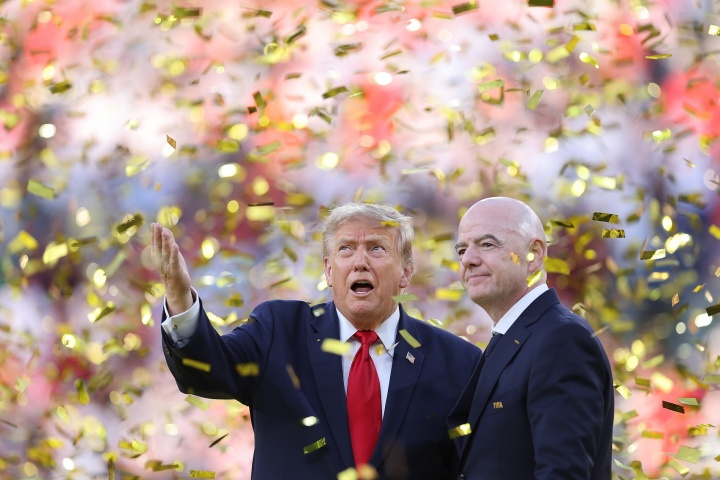 ESPN:为避免巴洛贡红牌争议重演,国际足联拟修改相关规则
