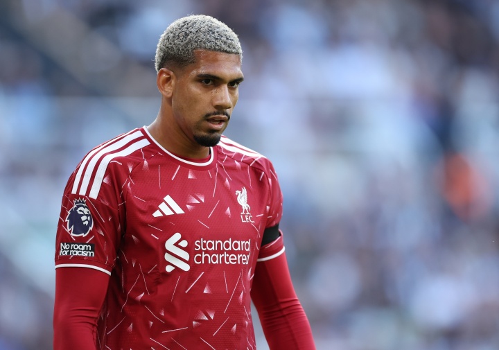 利物浦对买断阿劳霍产生疑虑？经纪人否认：这是毫无根据的谣言