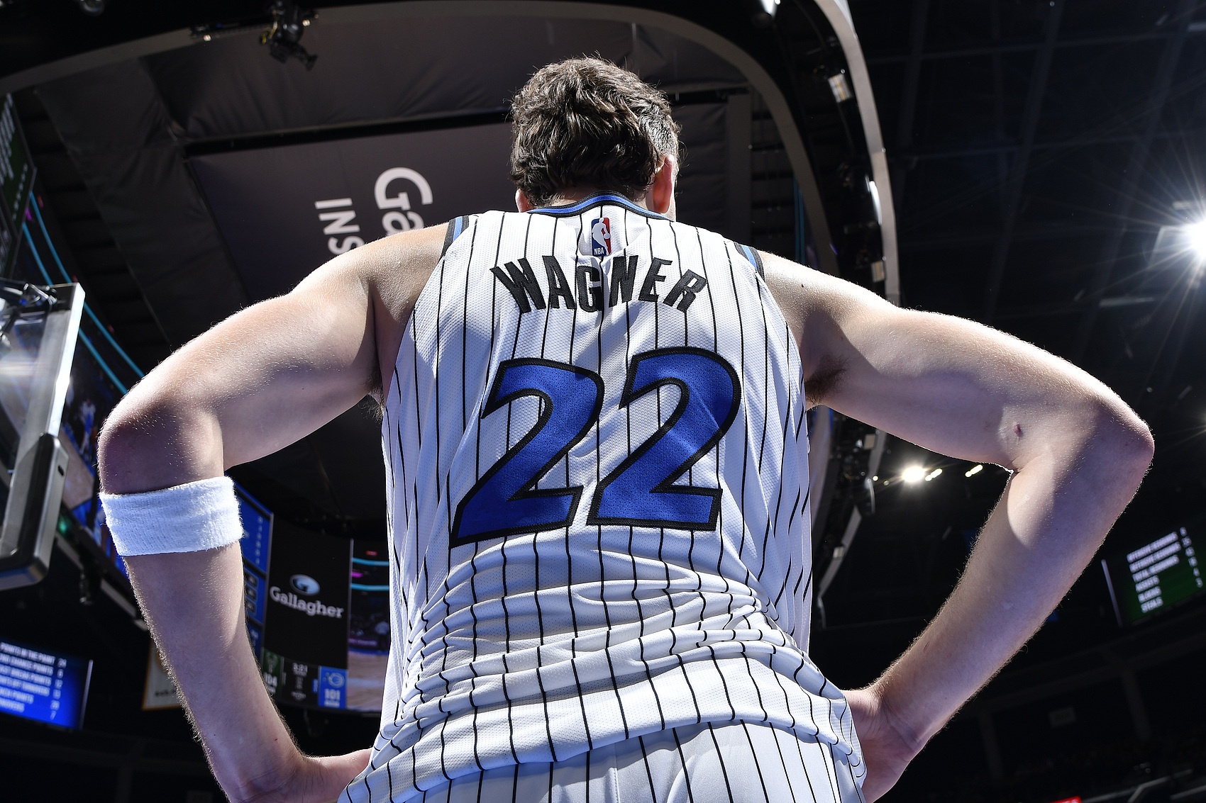 【评选】10月26日NBA最佳球员：东契奇